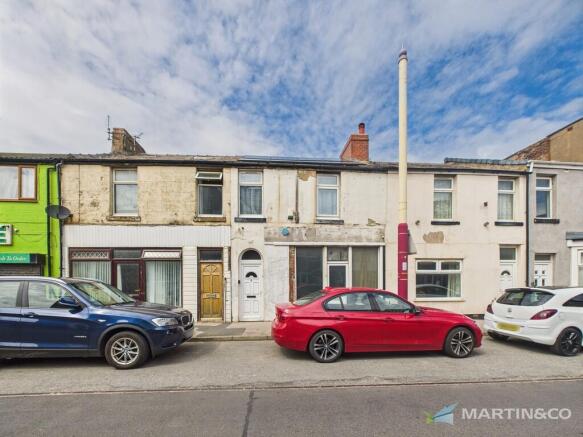 2 bed property, in Princess Street, £69,950