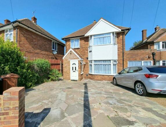 4 bed property, in Speart Lane, £795,000