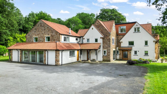 6 bed property, in Duffield Bank, £1,750,000