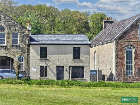 3 bed property, in (3 Beds, £460,000