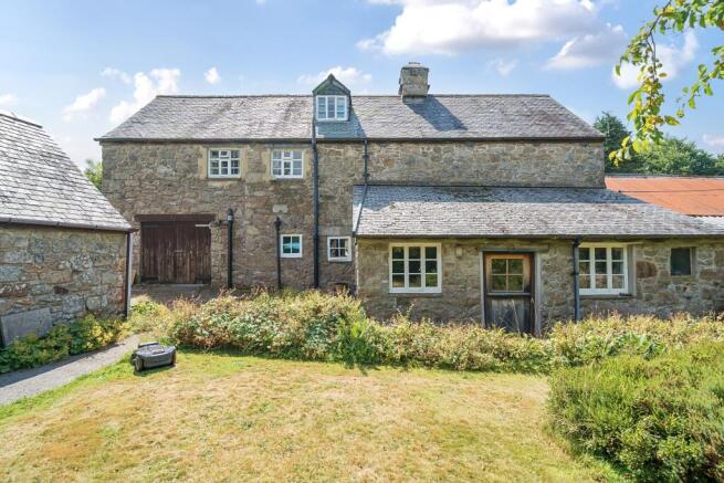 5 bed property, in Widecombe-in-the-Moor, £795,000
