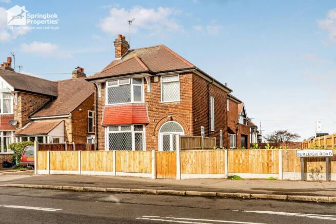 4 bed property, in Burleigh Road, £465,000