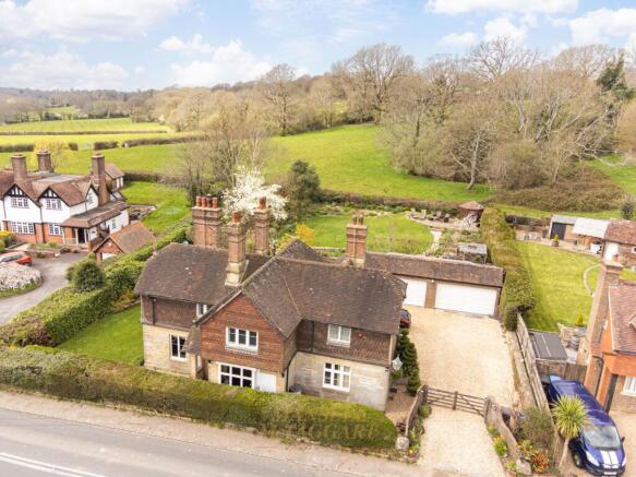 4 bed property, in Selsfield Road, £865,000