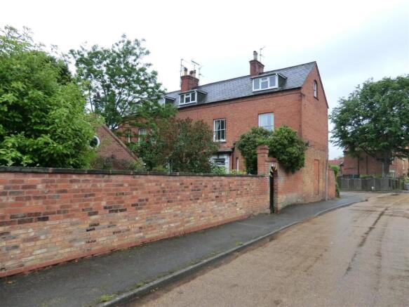 Land, in Collingham, £295,000