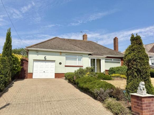 3 bed property, in St Johns Road, £450,000