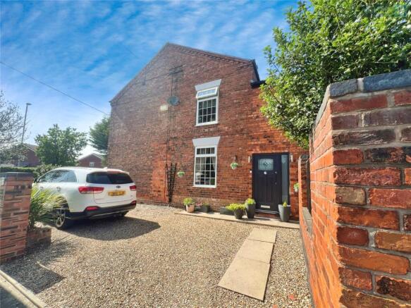 3 bed property, in Sydney Road, £250,000