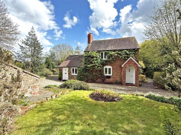 3 bed property, in Harley, £675,000