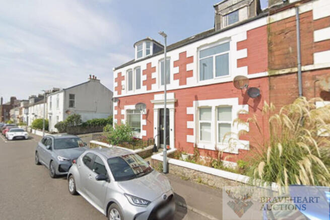 1 bed property, in 2/R, £22,500