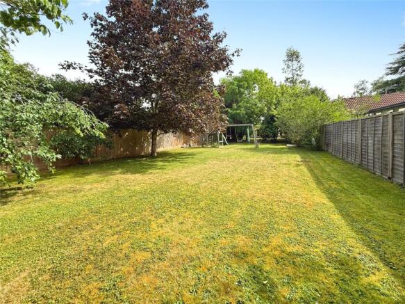 5 bed property, in Allenby Road, £1,125,000