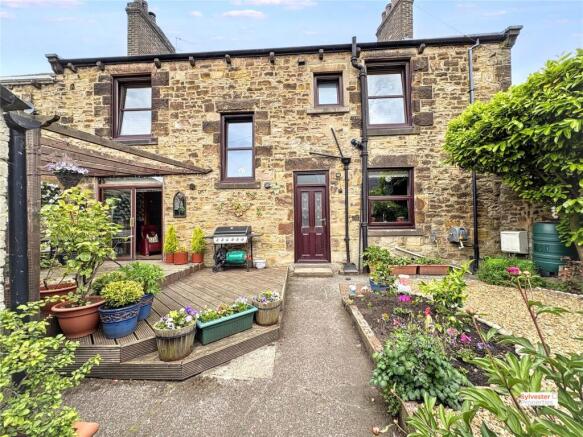 4 bed property, in Alexandra Street, £210,000