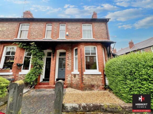 3 bed property, in York Road, £560,000
