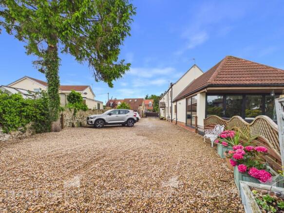 4 bed property, in West End Road, £700,000