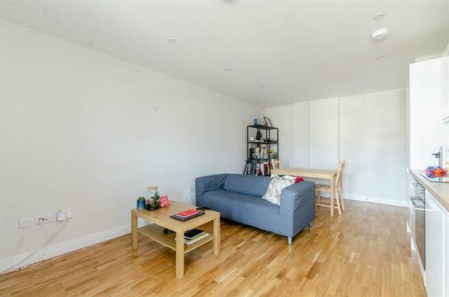 1 bed property, in Norwich NR1, £130,000