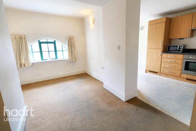 1 bed property, in Rutland Street, £60,000