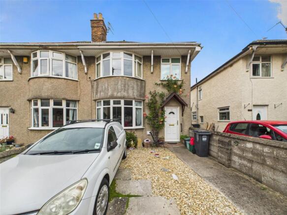 3 bed property, in Parkhurst Road, £290,000