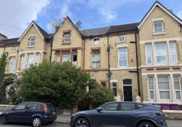 5 bed property, in 105 Arundel Avenue, £125,000