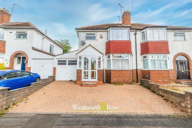 3 bed property, in Sunnybank Road, £350,000
