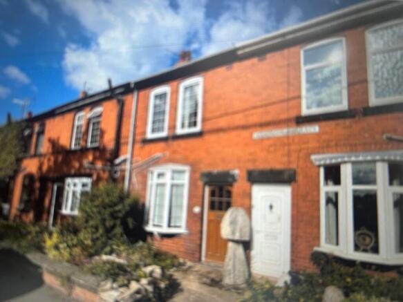 3 bed property, in Birkwood Terrace, £105,000