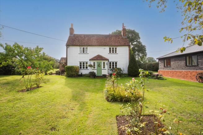 4 bed property, in Hodsoll Street, £1,195,000