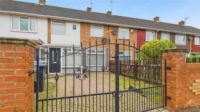 3 bed property, in Gilmonby Road, £65,000