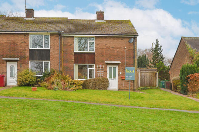 2 bed property, in Pinfold Close, £190,000