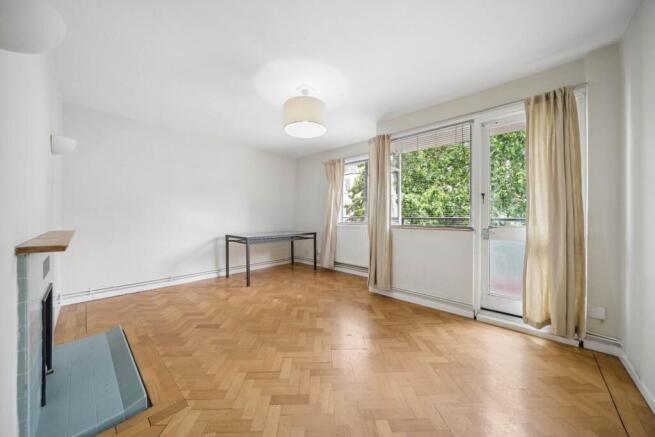 1 bed property, in Southey Road, £270,000