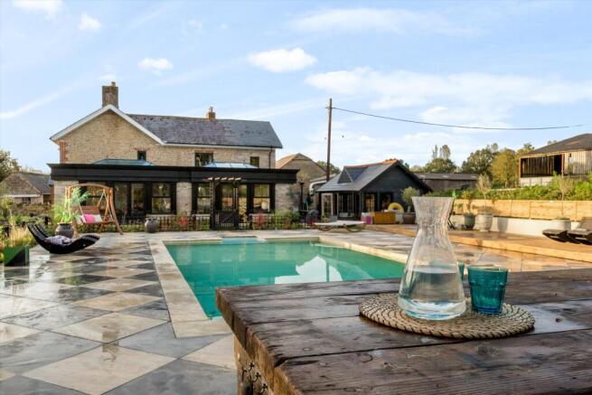 5 bed property, in Silton, £1,250,000
