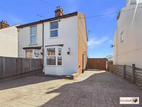 3 bed property, in Bramford Road, £225,000