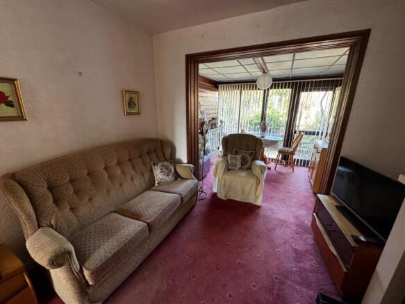 3 bed property, in Aldridge Road, £200,000