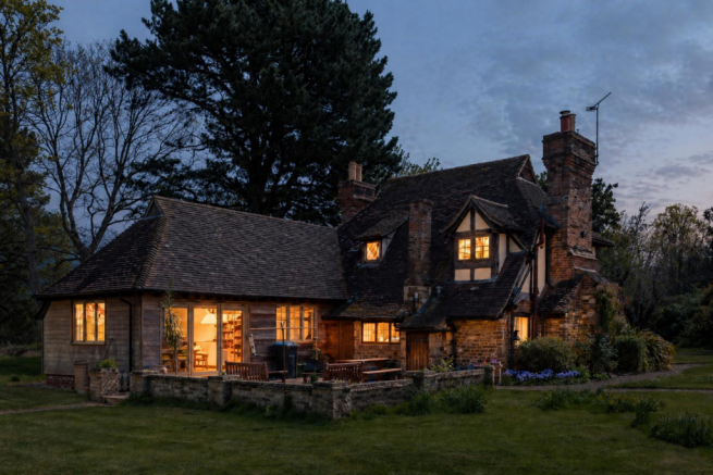 4 bed property, in Malthouse Lane, £1,250,000