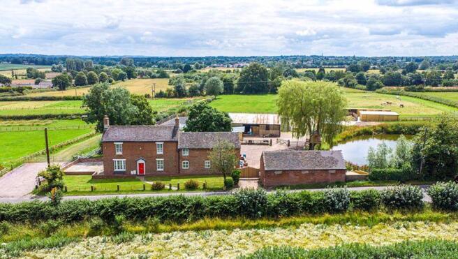 4 bed property, in Rose Hill, £1,250,000
