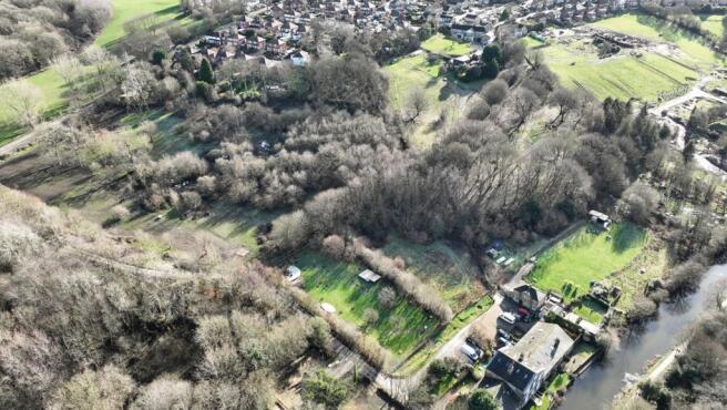 Land, in Land At Pollard Lane, £650,000