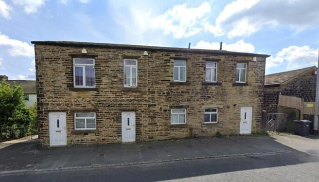 6 bed property, in 133 & 135 Clough Lane, £120,000