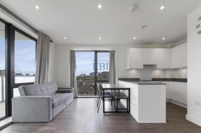 1 bed property, in Barrell Makers House, £325,000