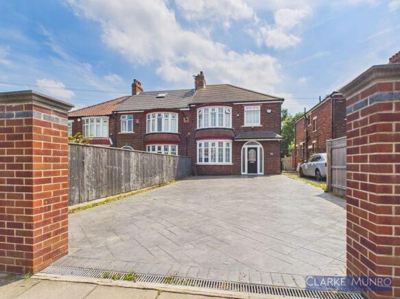 4 bed property, in Eastbourne Road TS5 6QS, £265,000