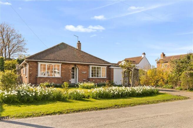 3 bed property, in West Street, £210,000