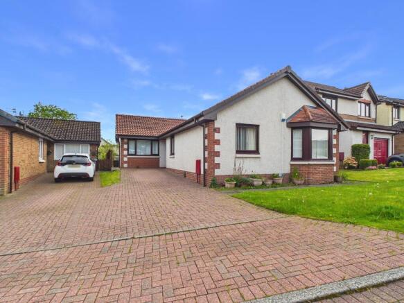 3 bed property, in Grampian Drive, £285,000