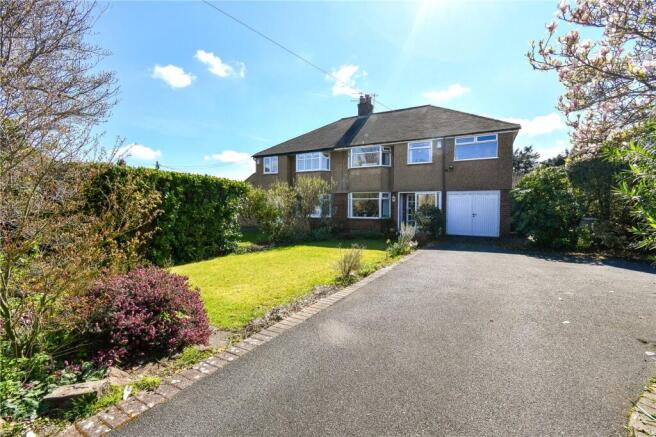 4 bed property, in Speedwell Drive, £415,000
