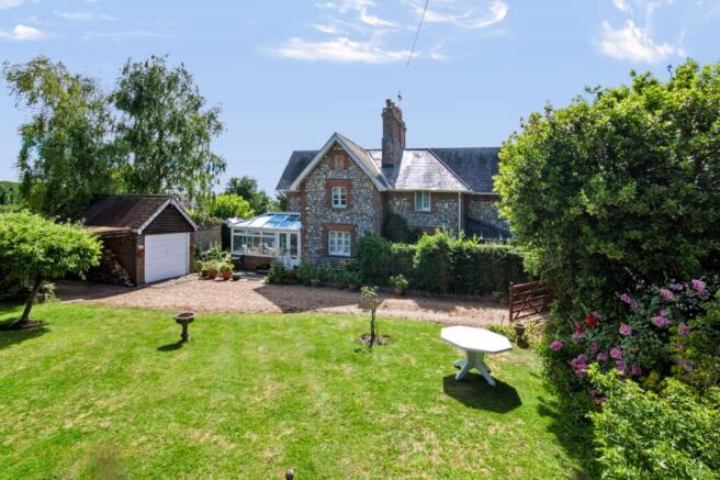 2 bed property, in The Street, £510,000