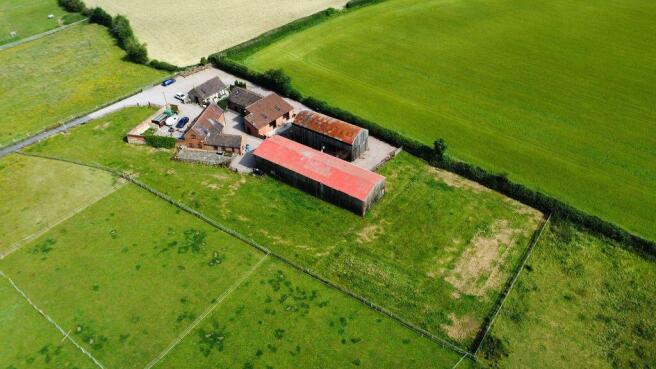 8 bed property, in Residential Properties & Building Land @ Park Farm, £2,200,000