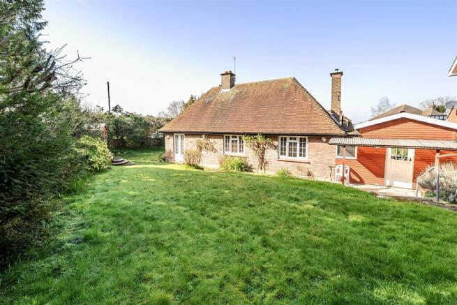 3 bed property, in Harefield Road, £720,000