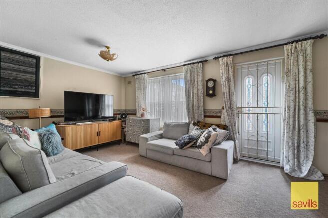 2 bed property, in Rum Close, £650,000