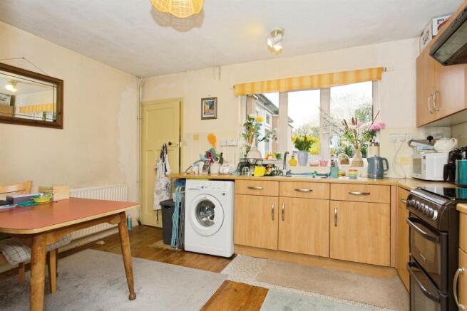 3 bed property, in Brampton Road, £440,000
