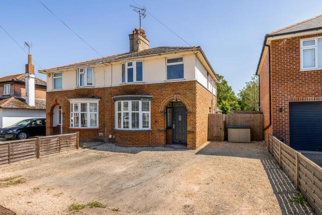3 bed property, in Halmer Gate, £200,000