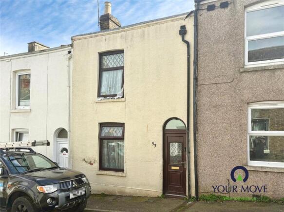 2 bed property, in Alexandra Road, £190,000
