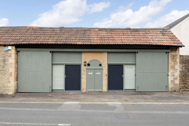 1 bed property, in Station Road, £280,000
