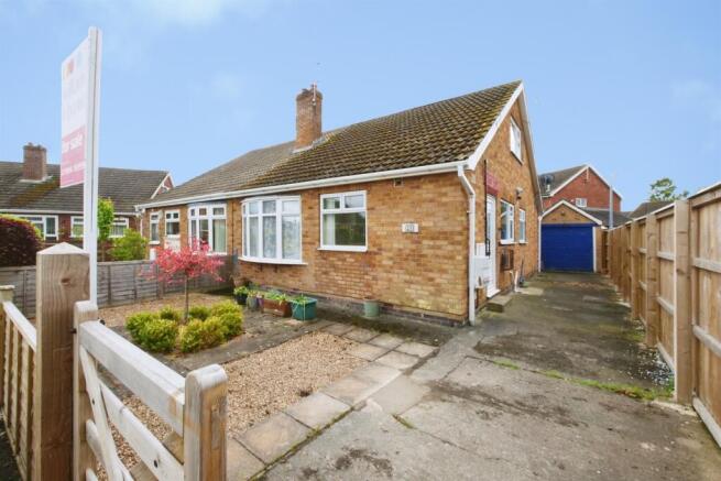 3 bed property, in Abelton Grove, £230,000