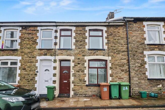3 bed property, in Bargoed CF81, £129,995