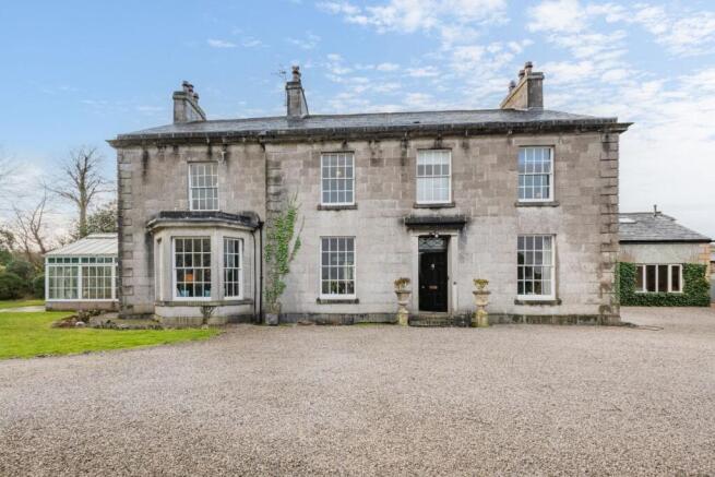 7 bed property, in Holmere Bank, £1,250,000