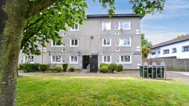 1 bed property, in Raccoon Way, £65,000